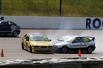 Close contact in the BMW Compact Cup.