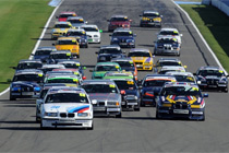 Another packed grid in the BMW Compact Cup