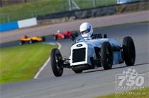 750 MOTOR CLUB –750 Trophy racing at Donington Park 2015