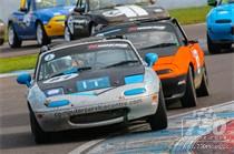 750 MOTOR CLUB – 5Club Mazda Mx5 Championship at Donington Park 2015