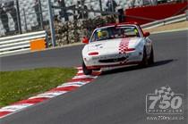 750 MOTOR CLUB – 5Club Mazda Mx5 Championship racing at Brands Hatch 2015