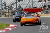 750 MOTOR CLUB – 5Club Mazda Mx5 Championship racing at Brands Hatch 2015