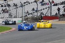 750 Formula - 3 former champions tackle Paddock Bend