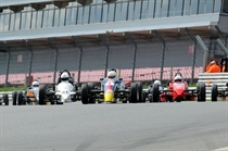 Formula Vee - Smith leads