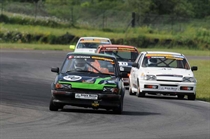 Classic Stock Hatch - Fowdrey leads Scott