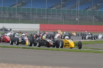 Formula Vee - Farmer leads Gant