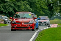 Clio 182 @ Cadwell Park 2014